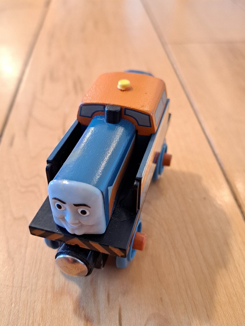 2003 DEN Thomas Train Wooden Railway